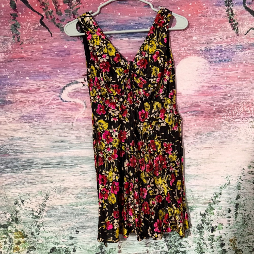 Floral V-Neck Sleeveless Mini Dress Pink Yellow Black Button Back Tie Waist